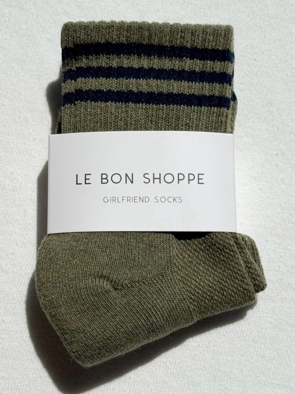 LE BON SHOPPE GIRLFRIEND SOCKS Set of 3 pairs NEW - Picture 15 of 16